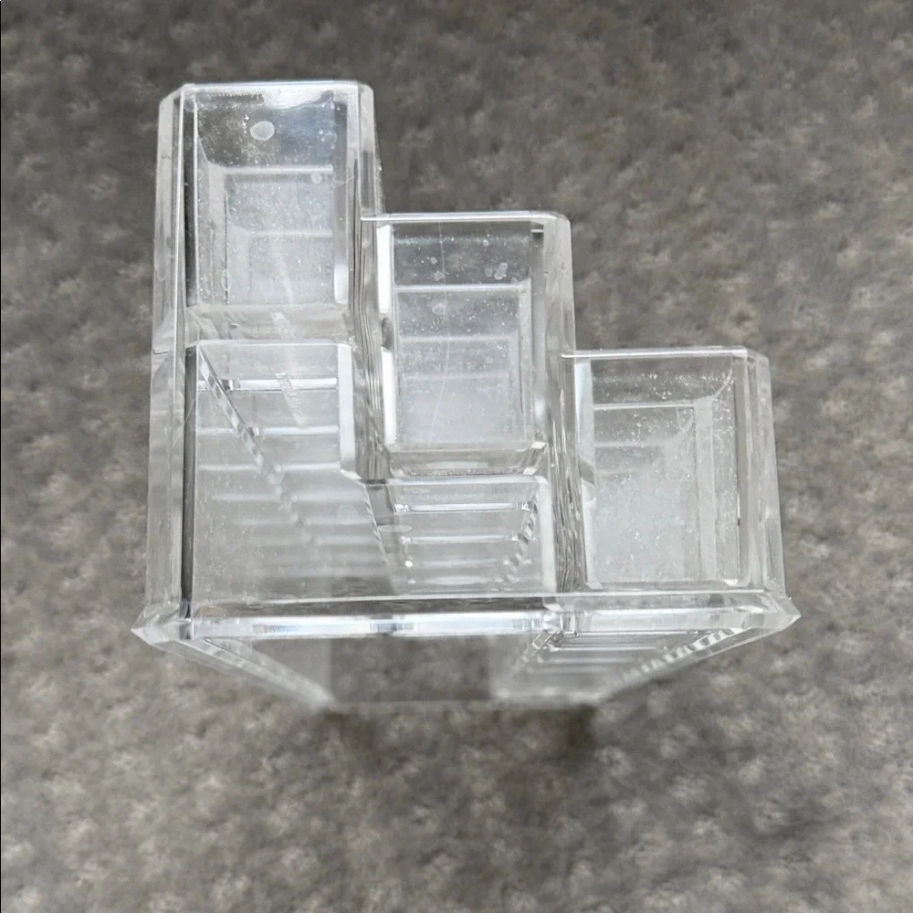 Clear Acrylic Multi-Compartment Organizer - 24 Slot